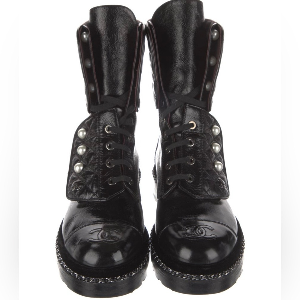 Chanel 2017 Interlocking CC Logo Combat Boots